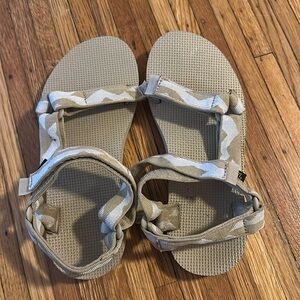 Teva sandals, worn once. Women’s size 7